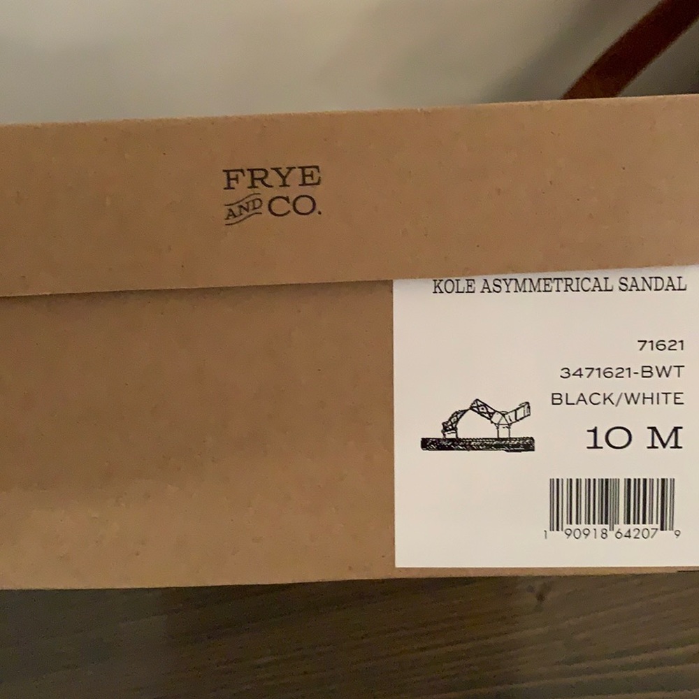 Frye sandals